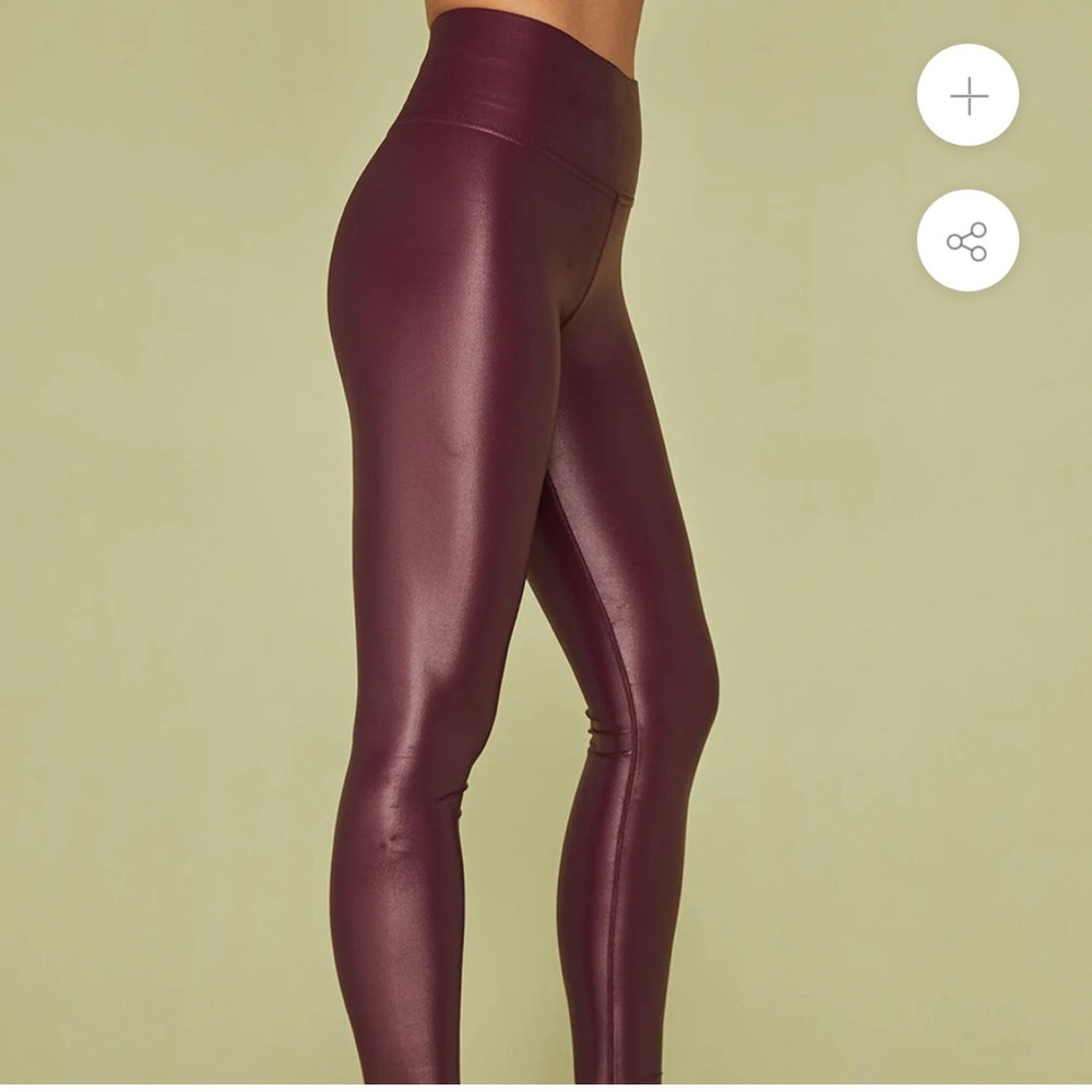 Carbon 38 NWOT wine color high rise shiny leggings full length